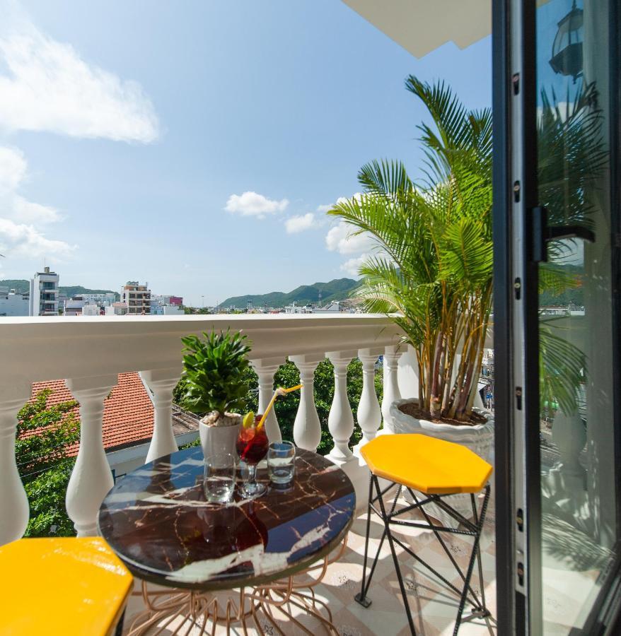 Uy Duong Hotel & Apartment - ญาจาง ภายนอก รูปภาพ