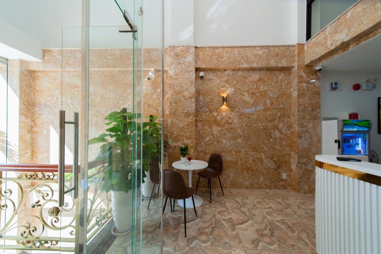 Uy Duong Hotel & Apartment - ญาจาง ภายนอก รูปภาพ
